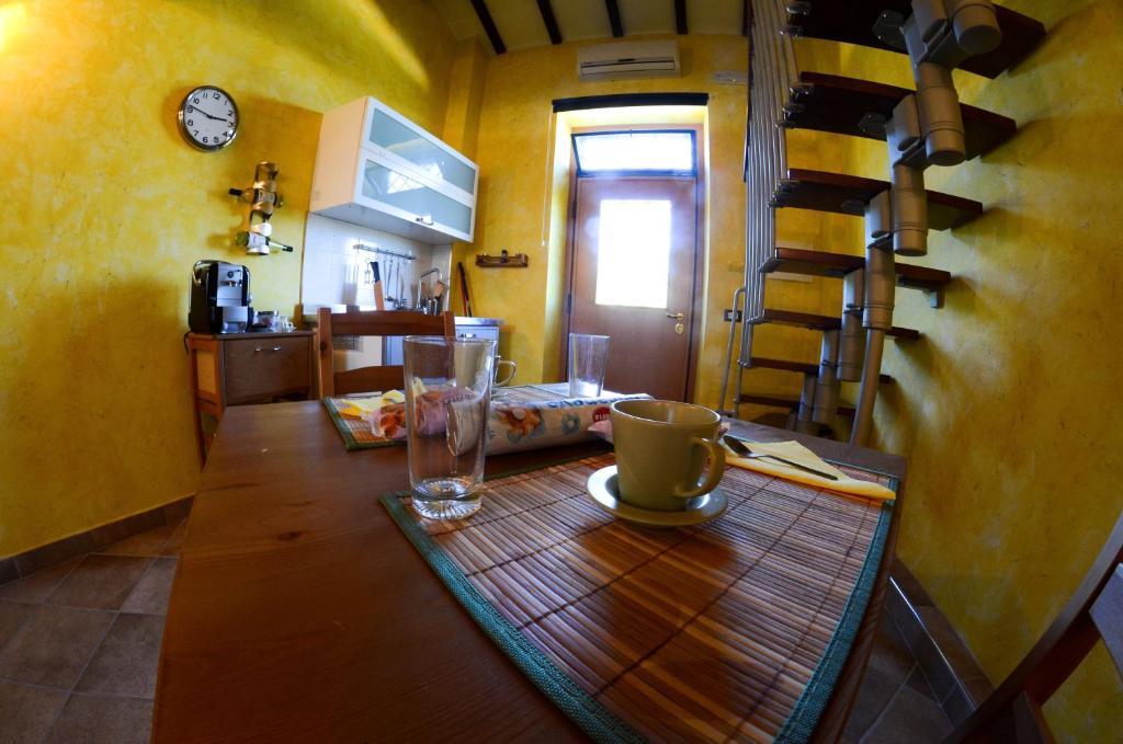 Le Suite Bracciano Ruang foto